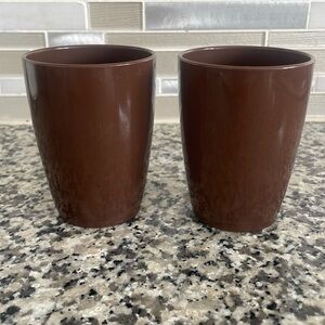 2 Brown 8oz Cups - Durable Plastic
